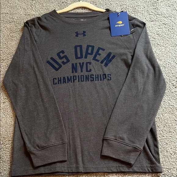 US Open Tennis Under Armour Gray Long Sleeve Tee with Blue Print- unisex - Picture 5 of 5
